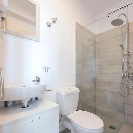 Liberal Gazi Apartment Athens Exterior photo