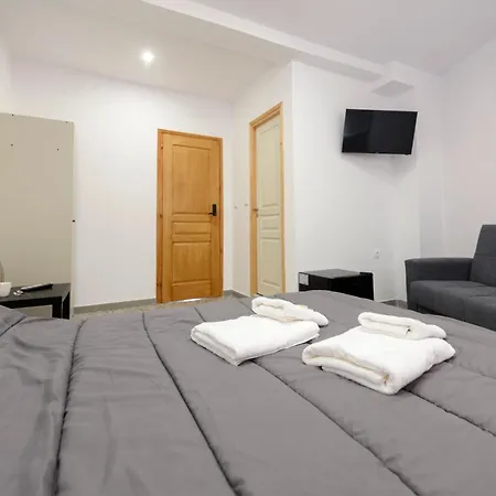 Liberal Gazi Apartment Athens Exterior photo