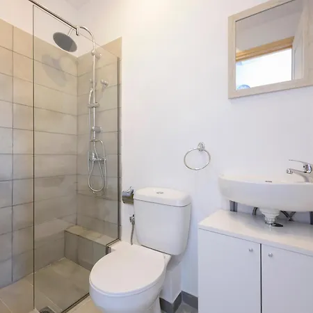 Liberal Gazi Apartment Athens Exterior photo