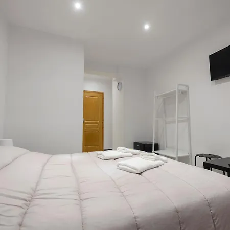 Liberal Gazi Apartment Athens Exterior photo