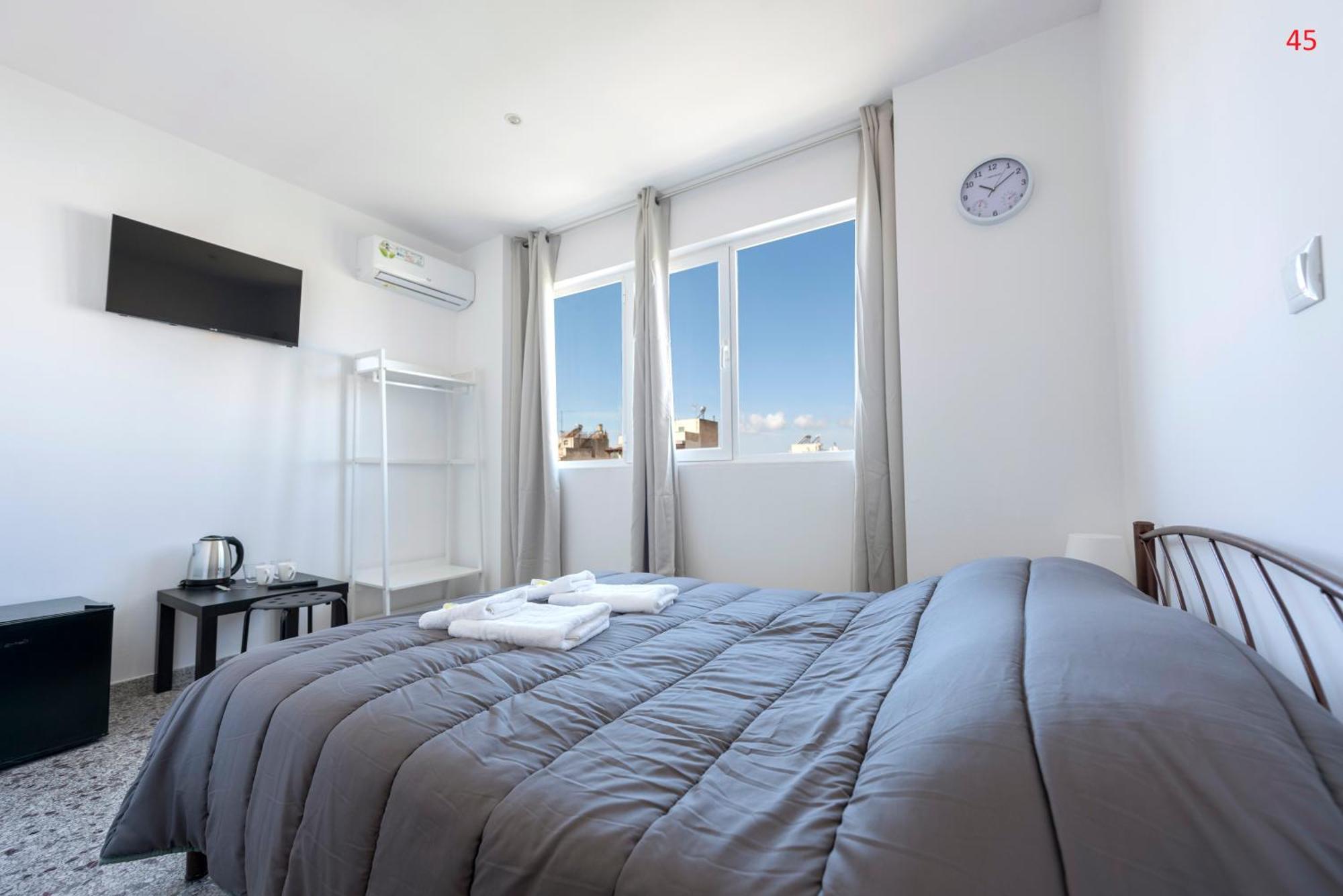 Apartment Liberal Gazi Athens