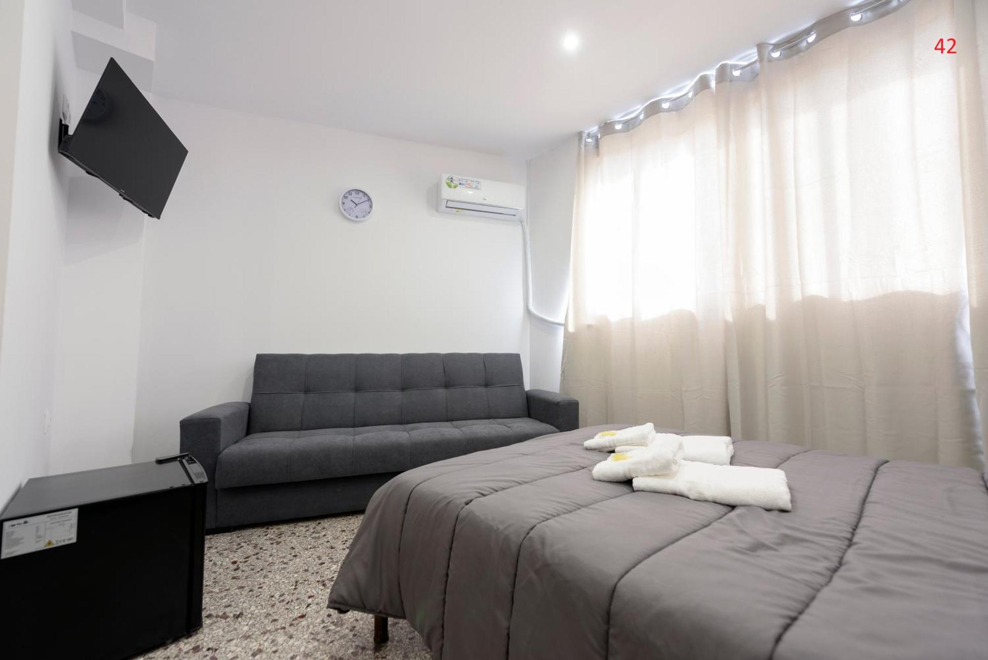 Liberal Gazi Apartment Athens