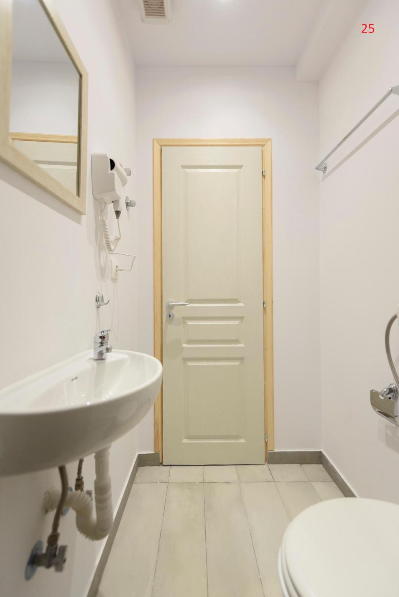 Apartment Liberal Gazi *